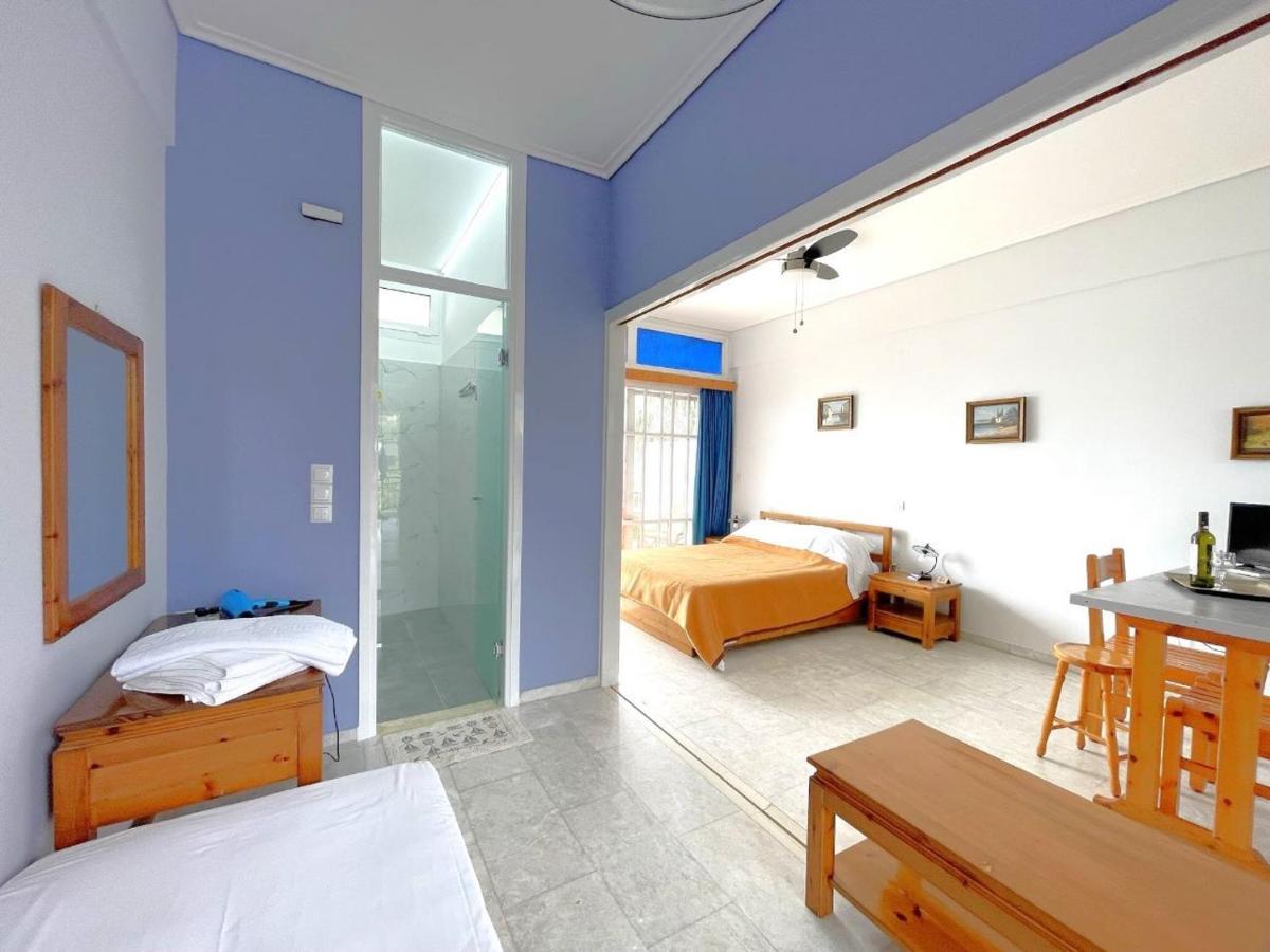 Theodora Apartments Avía Exterior foto
